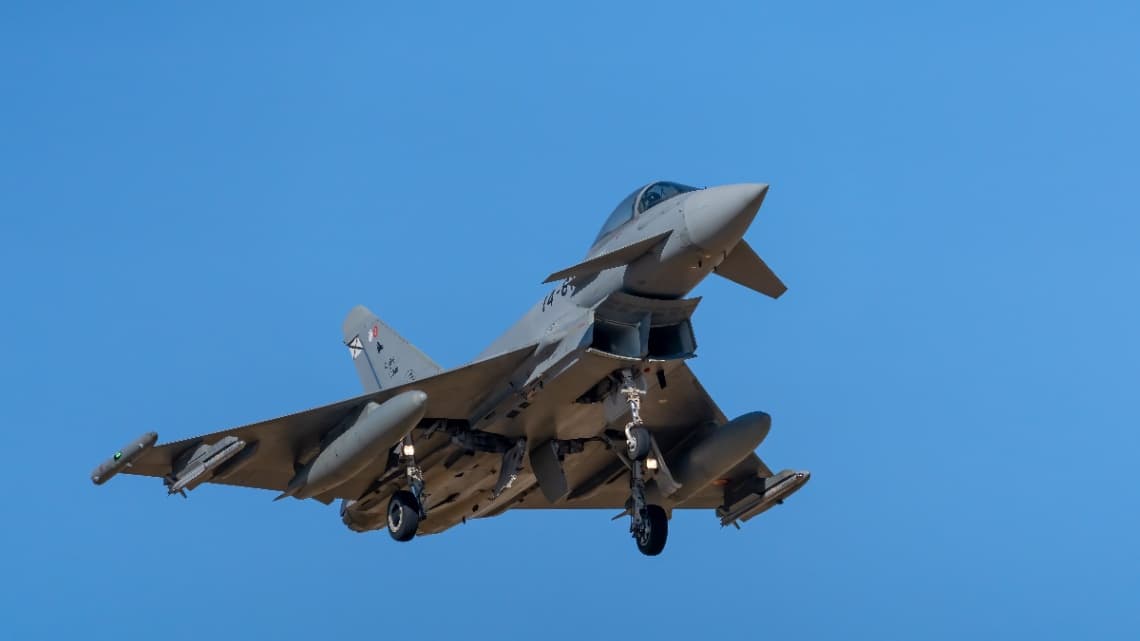 NATO pregătește noi reguli pentru doborârea dronelor. Comandantul suprem al forțelor aliate ar putea primi puteri extinse